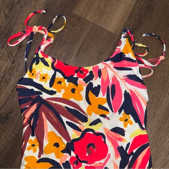 American Eagle Aerie Like New Floral Warm Tone One Piece Swimsuit - Picture 2 of 6